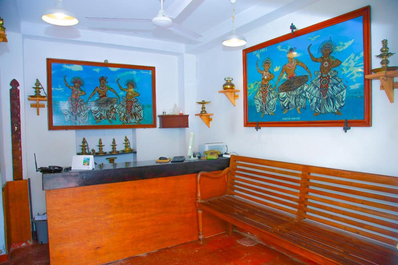 Hotel Nawathana Matara Bagian luar foto