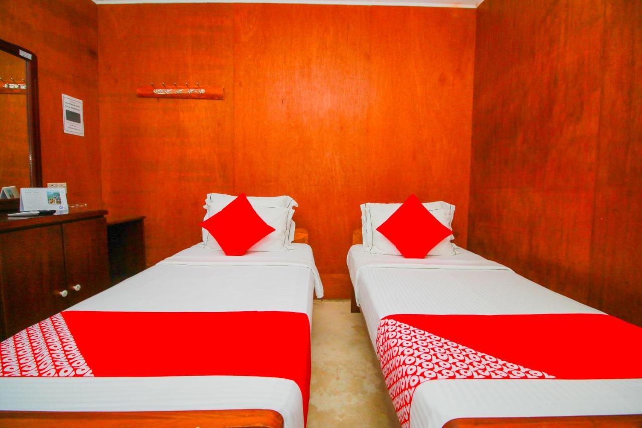 Hotel Nawathana Matara Bagian luar foto