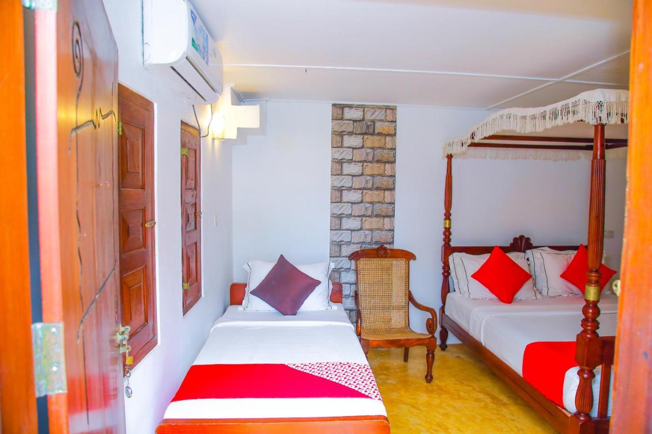 Hotel Nawathana Matara Bagian luar foto